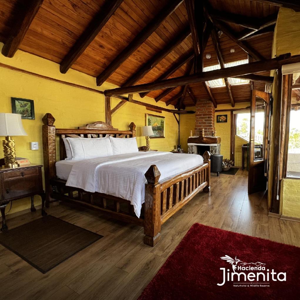 Hacienda Jimenita Wildlife Reserve Puembo Bagian luar foto